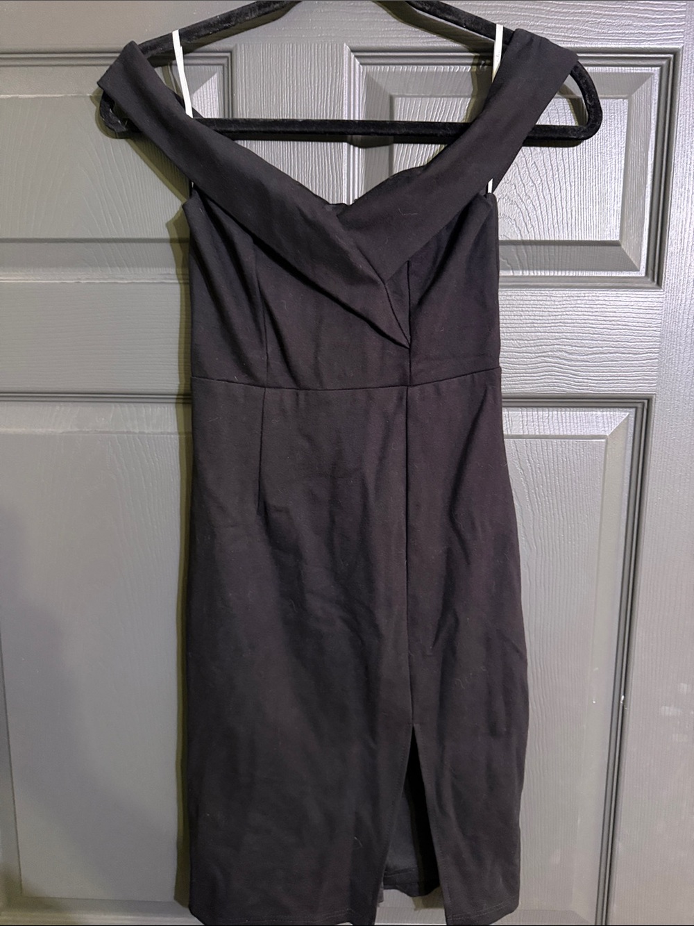 Lulus Black Off-Shoulder Sheath Dress